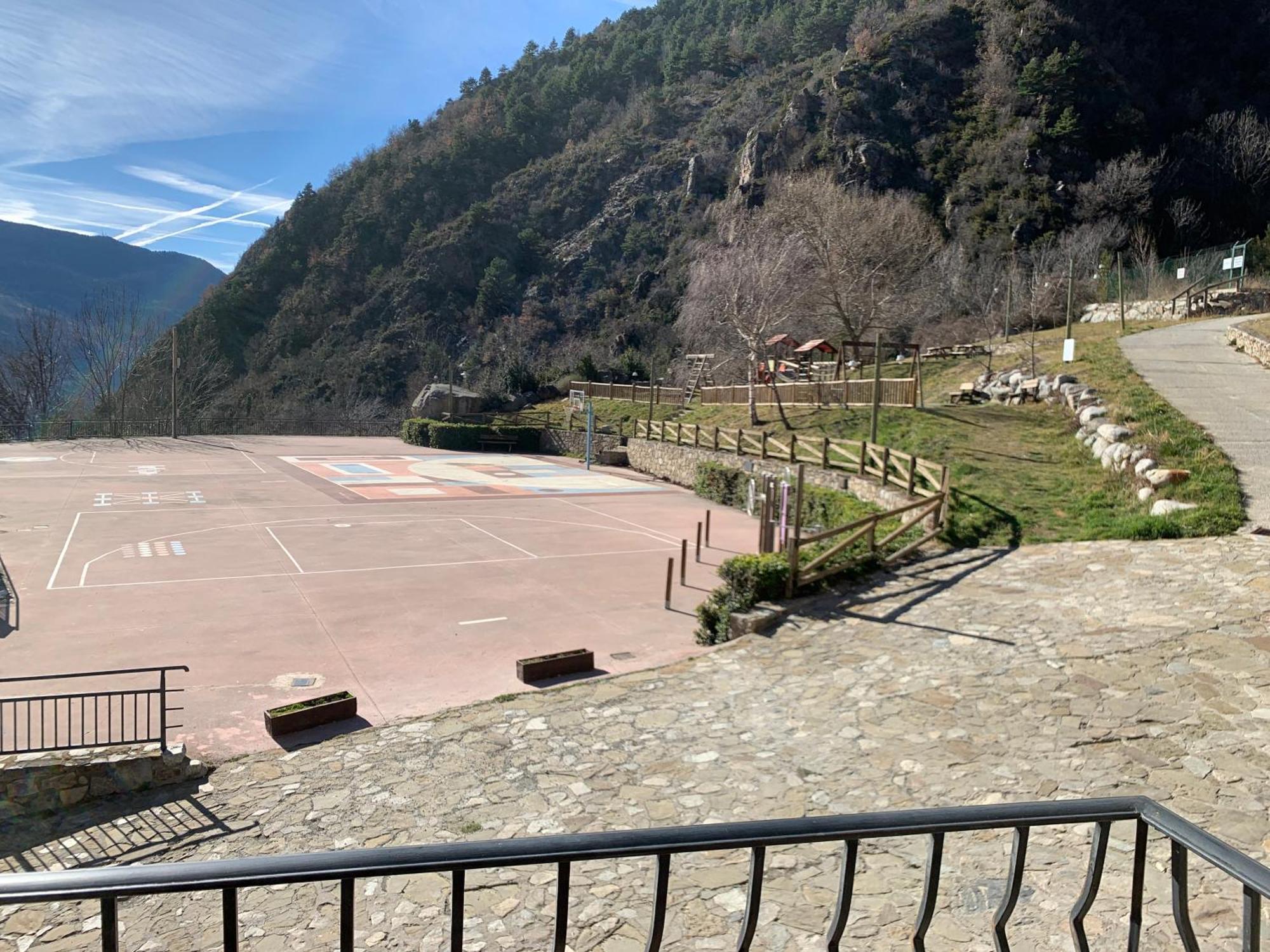 Nry Estances I Serveis El Tarter 2 Erillavall Esterno foto