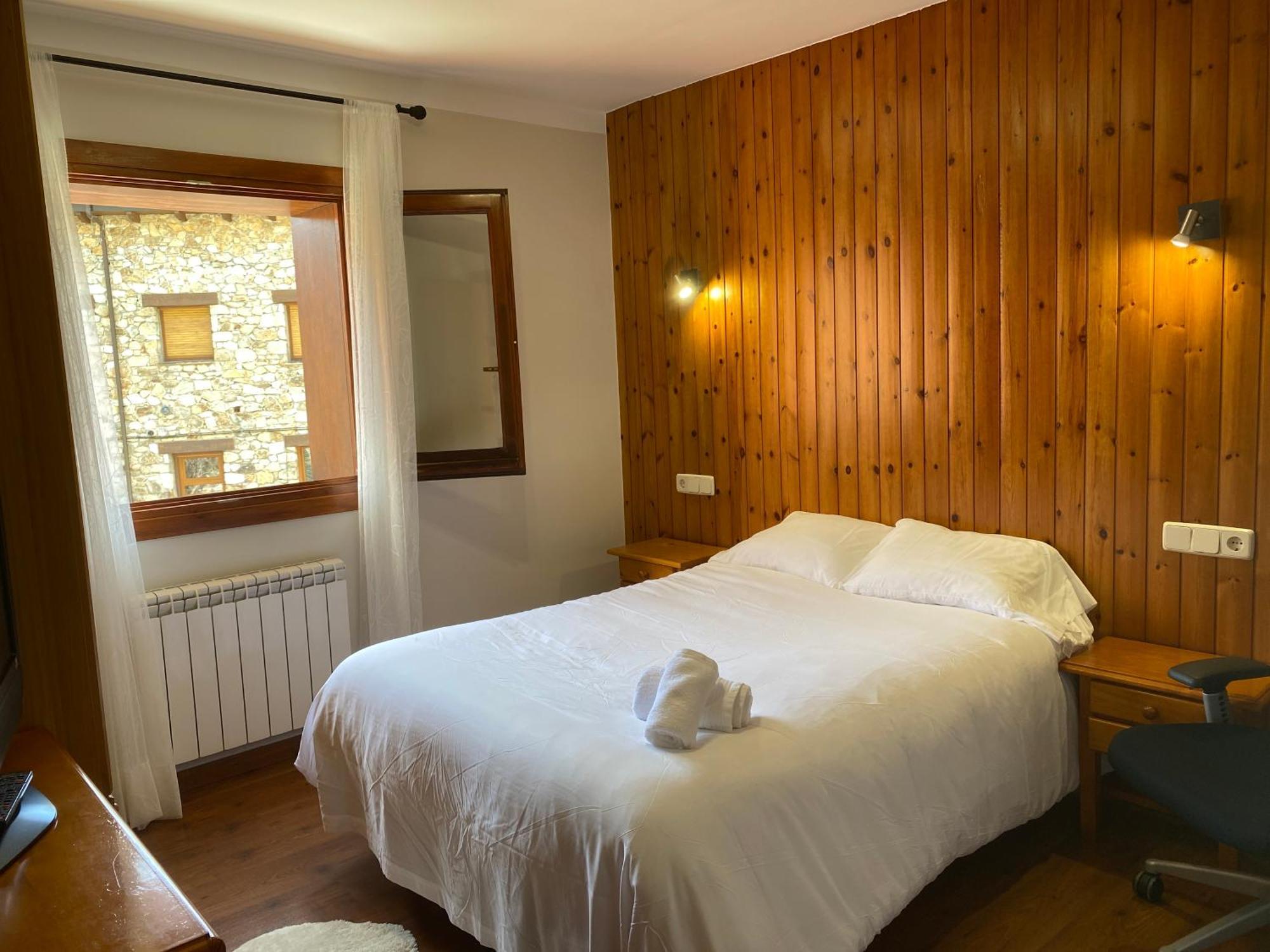 Nry Estances I Serveis El Tarter 2 Erillavall Esterno foto